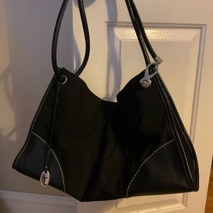 TOD’S tote bag excellent used condition